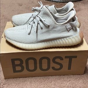 Yeezy sesame 10.5